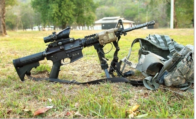 Как стать добровольно мобилизованным или участником добровольного отряда на военной операции: критерии отбора, оплата, берут ли в добровольцы женщин