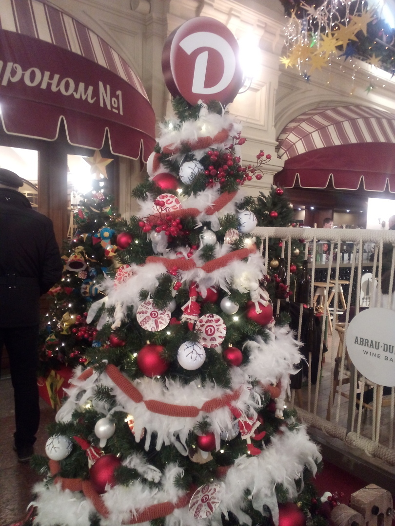 Гуляем по ГУМу и мечтаем о зимней сказке