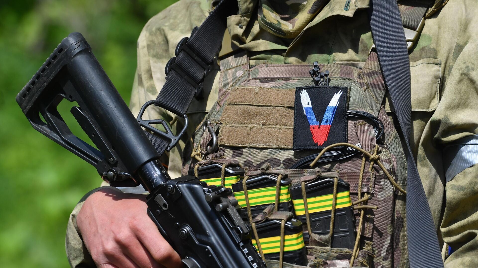 Какова вероятность введения военного положения по всей России?