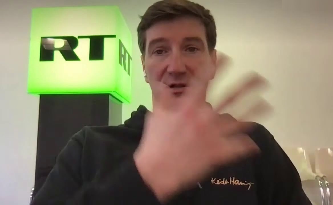 Антон Красовский оказался в интересном положении. Кто виноват и что делать?