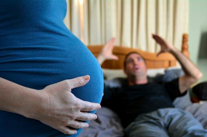 Как самостоятельно взыскать алименты на беременную супругу