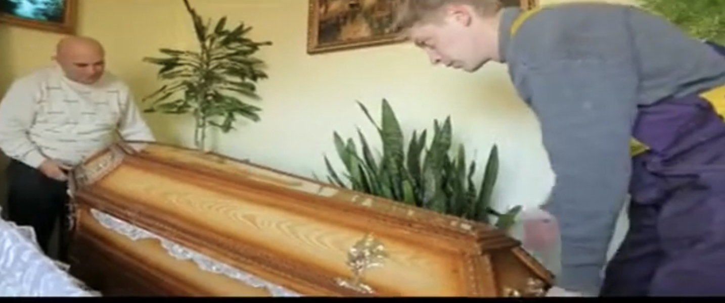 Новая лечебная процедура: гроботерапия! Что это вообще такое?