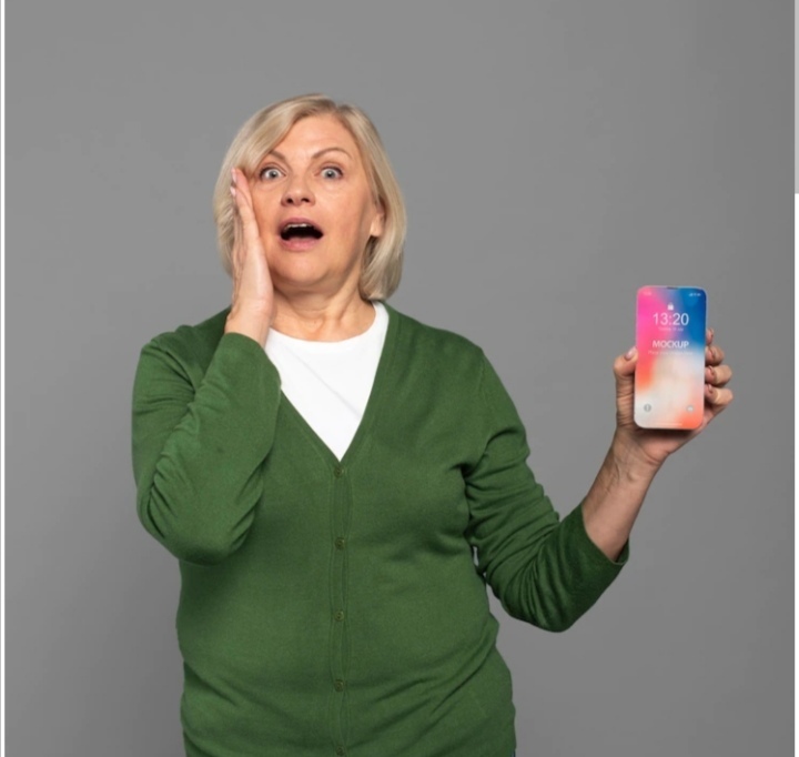 Бабушке выписали штраф 30 тыс. за критику СВО в "одноклассниках"... А вы позволяете себе критические высказывания против СВО и армии России?