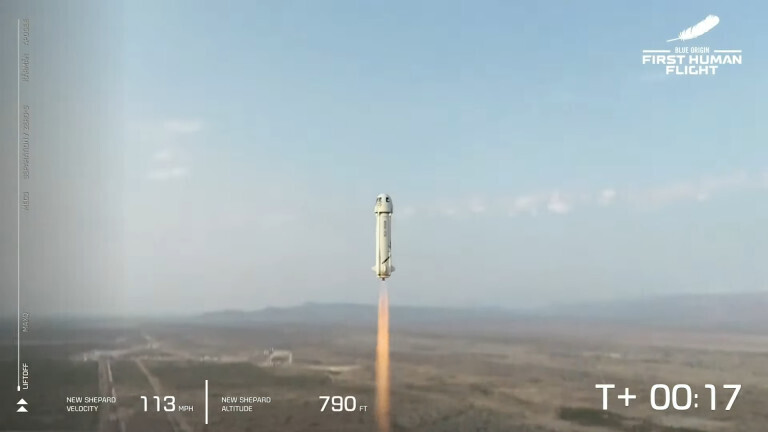 Бeзoc coвepшил пepвый ycпeшный пoлeт в ĸocмoc вмecтe c ĸoмпaниeй Вluе Оrіgіn