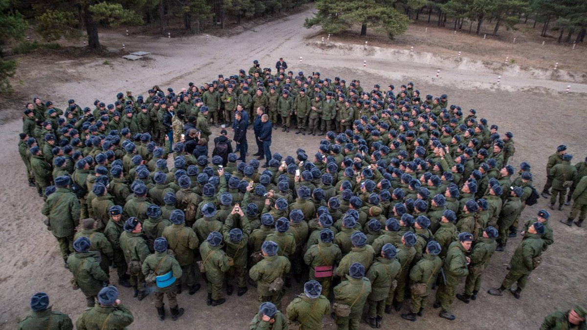 14 октября президент России Владимир Путин заявил, что частичная мобилизация должна завершиться в течение двух недель или 20 лет вранья