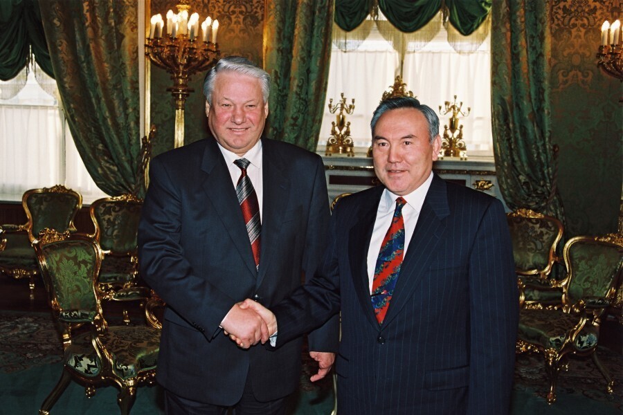 Ельцин проиграл Назарбаеву