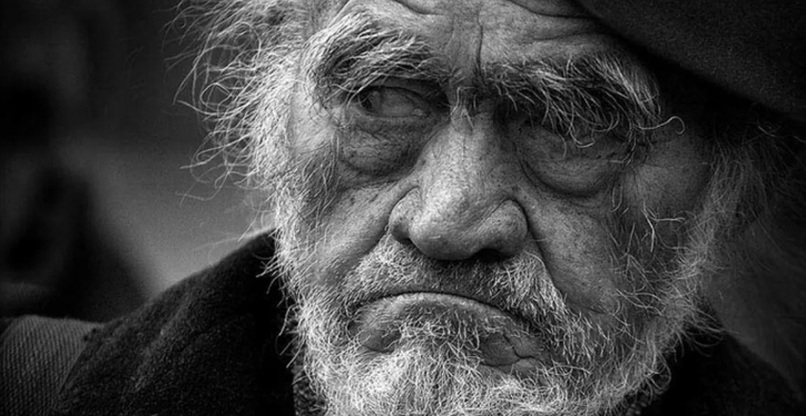 Встреча с ним сулит непредвиденные расходы.