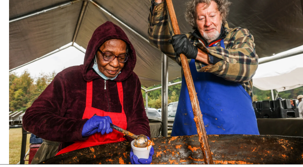 Почему каждый должен готовить рагу по-брансуикски, классическое блюдо Юга Согревающее душу, пикантное и сладкое, это блюдо с глубокой историей .