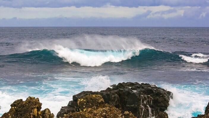При площади около 106 миллионов квадратных километров Атлантика покрывает примерно пятую часть земной поверхности.