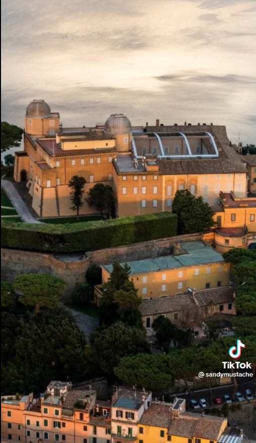 Римский папа Франциско и Патриарх Кирилл. В чём разница?