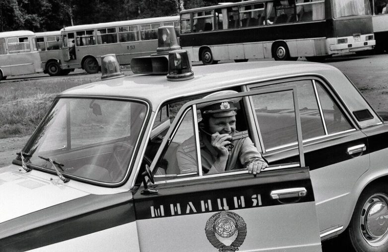 День милиции отмечаем 10 ноября. О людях, которые спасли от многих непредвиденных поступков.