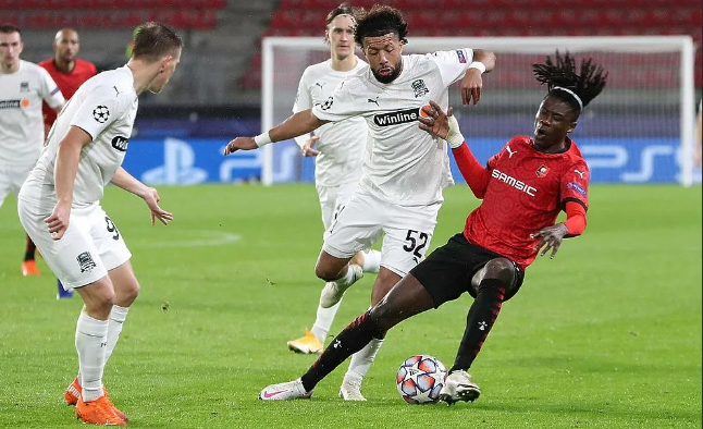 Канада сыграла вничью со счетом 2-2 с Бахрейном в последнем шансе произвести впечатление