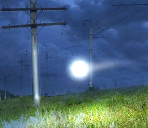 Вот к чему приводит встреча с шаровой молнией. Четыре истории свидетелей