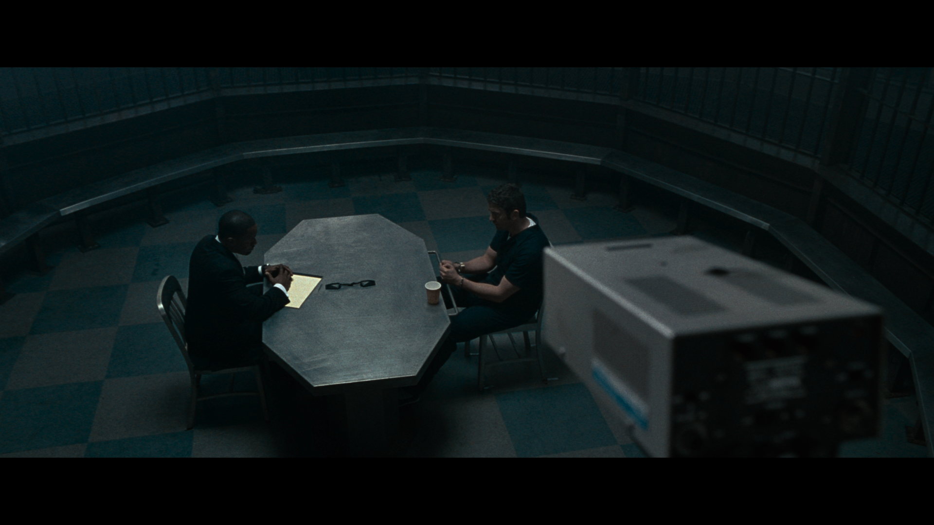 Никогда ни в чем не признавайтесь...