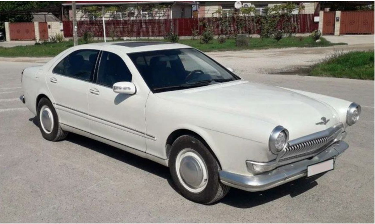 «Кроссовер» между «Волгой» и S-Klasse ищет нового владельца