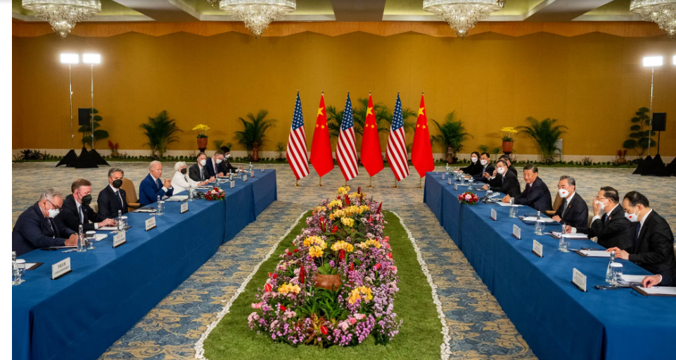 С ростом напряженности Байден и Си пытаются говорить более теплым тоном