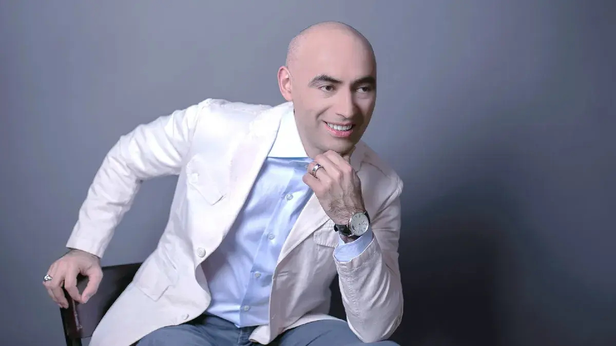 «Будет яркое изменение»: финалист «Битвы экстрасенсов» Зираддин Рзаев предсказал окончание военной операции на Украине и назвал январь 2023 переломным