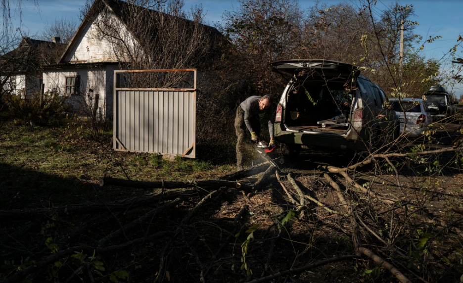 Украина планирует эвакуацию в 2 пострадавших городах, поскольку температура падает
