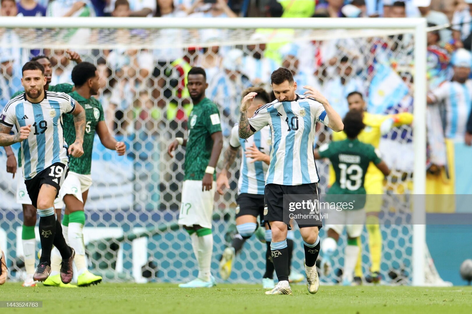 «Бьет» Аргентину, Саудовскую Аравию, что разрушает предположения