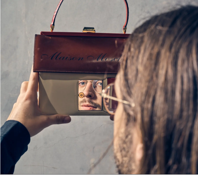 Он помогает RealReal сохранять реальность