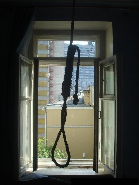 Детский и взрослый суицид. Помогают ли психологи? Реальные истории...