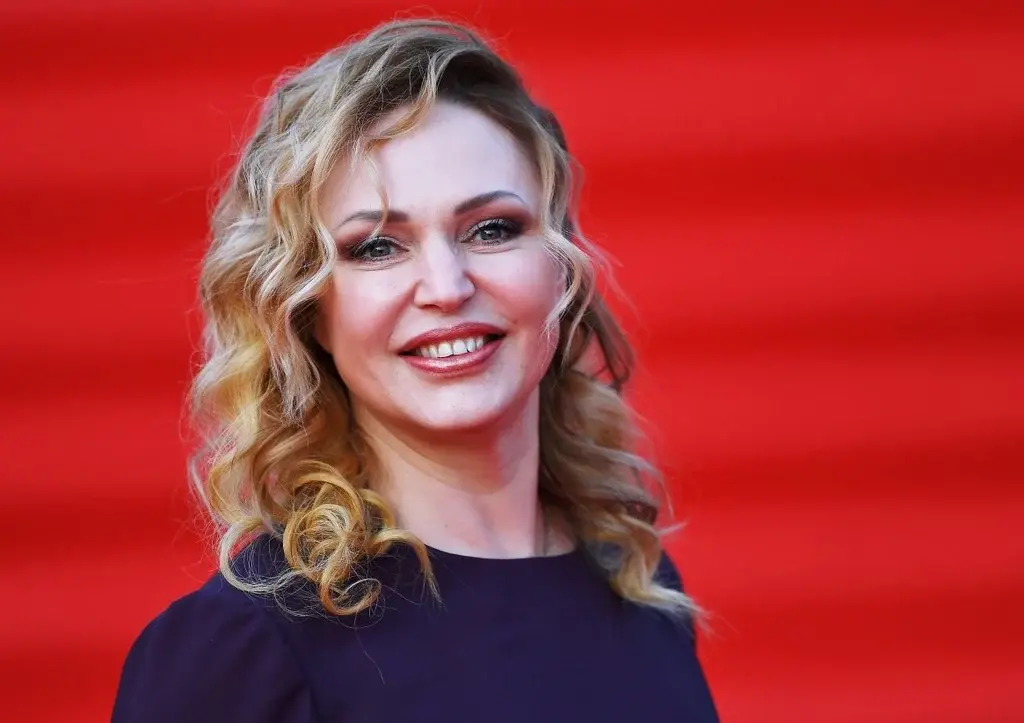 Довлатова назвала уехавших артистов сорняками, любившими себя и деньги: об этом никто не думал и не предполагал