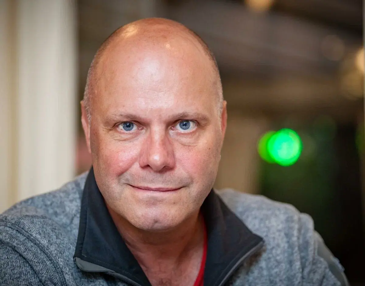 Гнать бесов