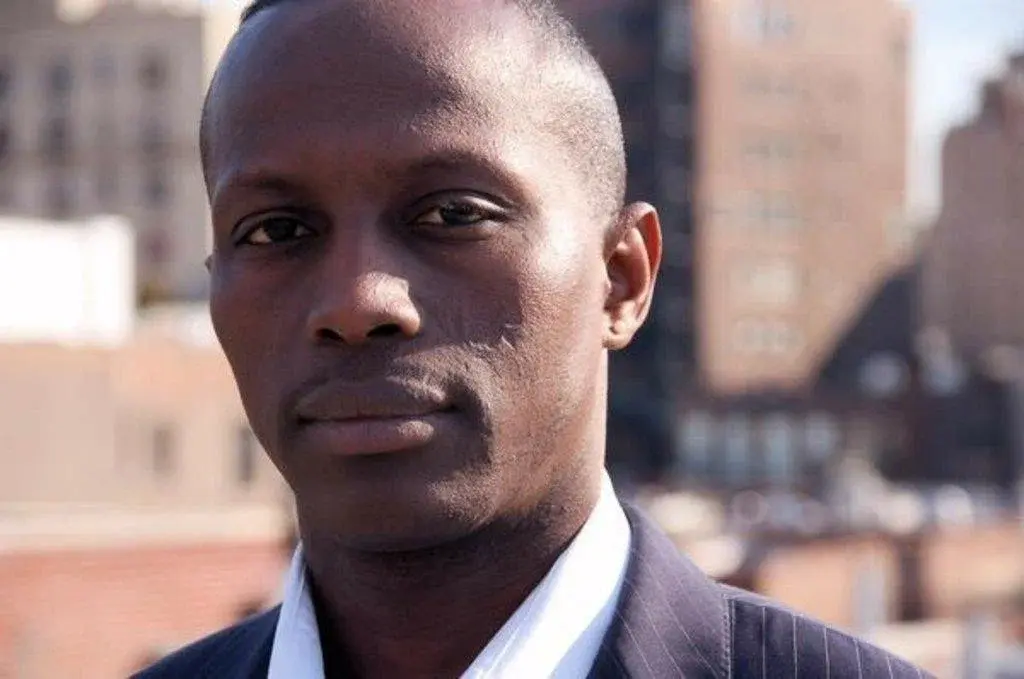 Алжир. Что всем нужно в этой безводной пустыне?