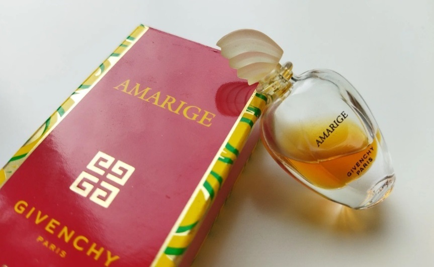 Amarige от Givenchy. Аромат навевающий воспоминания из 90х.