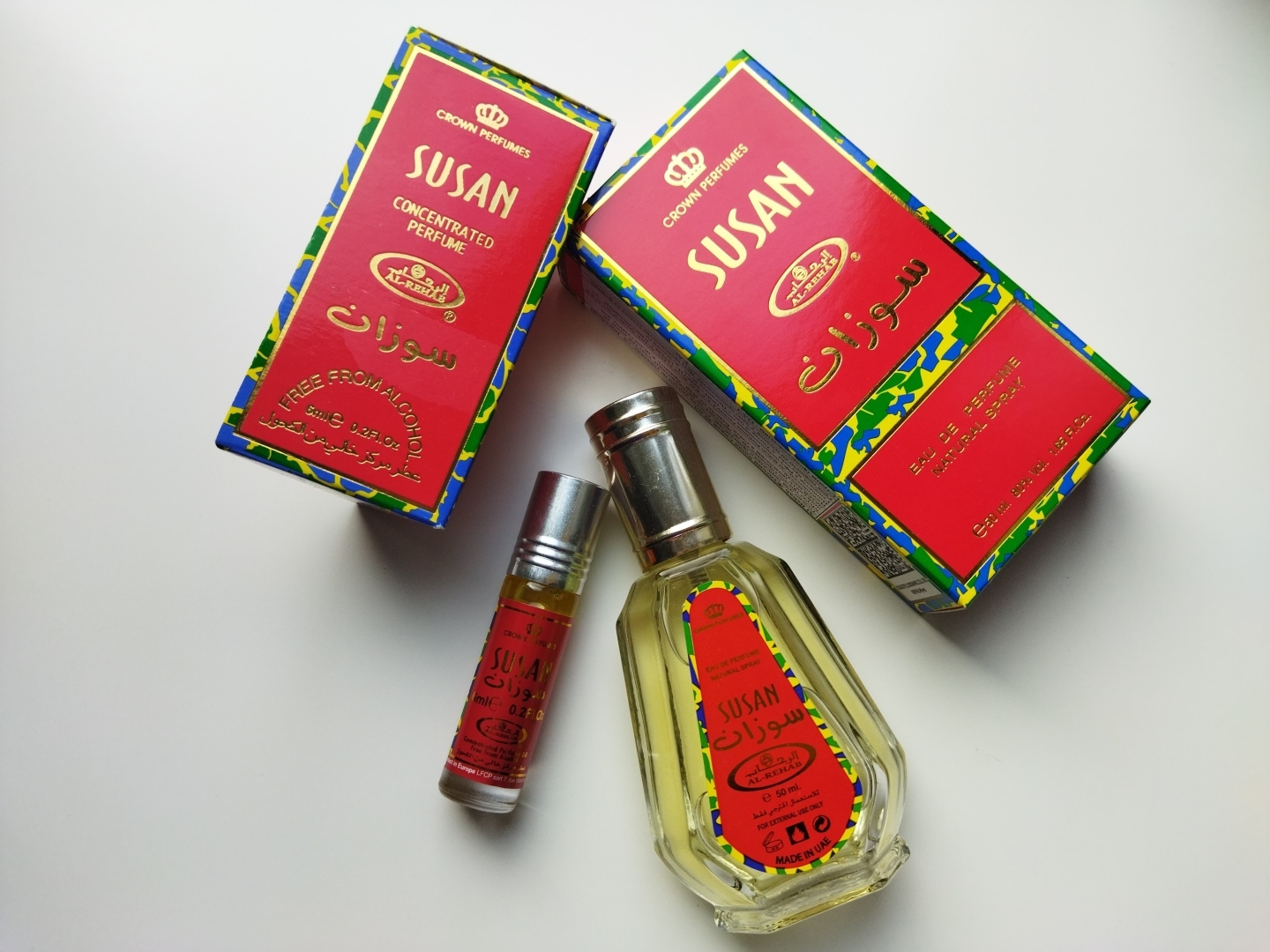 Susan от Al-Rehab. А внутри, тот самый Amarige от Givenchy.