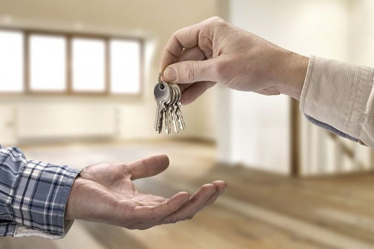 Имеют ли вообще право собственники выбирать арендаторов жилья по национальному, половому или иному признаку?