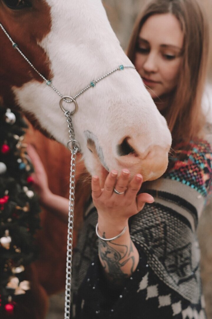 Про фотосессии с лошадьми и о нашем фотографе