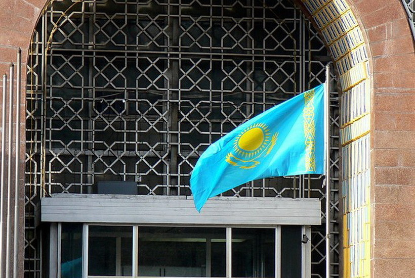 Названо число россиян, остающихся в Казахстане с конца сентября