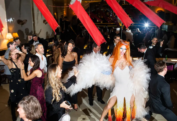 Брак, заключенный постоянными друзьями