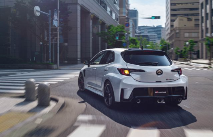 Чтобы купить Тойоту, нужно сначала выиграть в лотерею