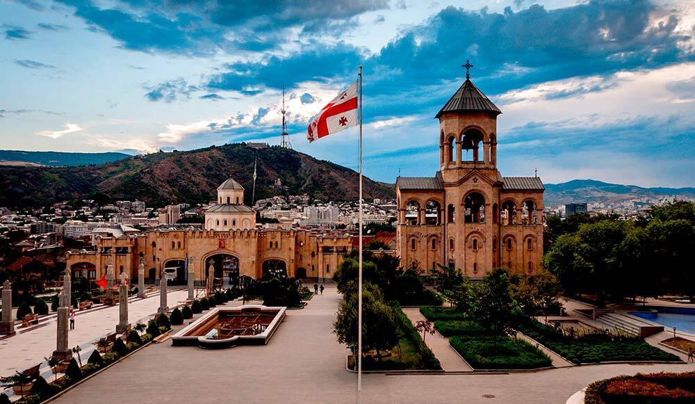 Куда уехать из России, чтобы перезимовать вторую волну