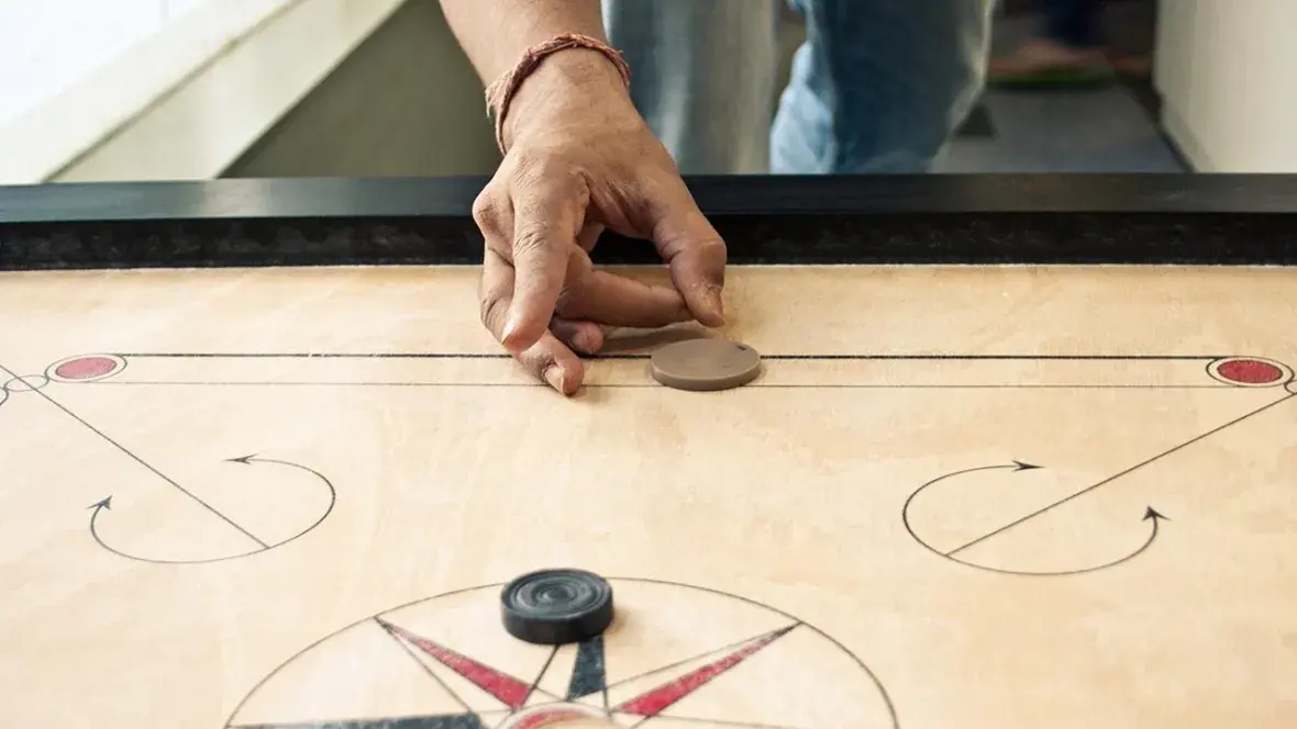 Любимая игра Южной Азии, получившая всемирную известность:Карром