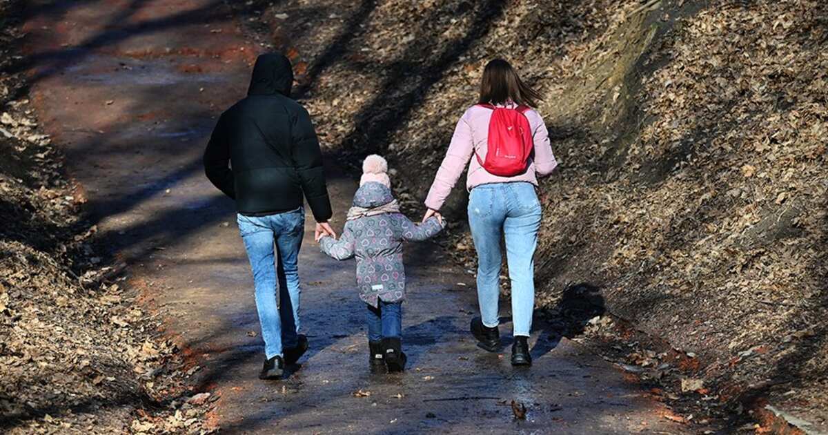 Население России стареет и сокращается. К чему это может привести