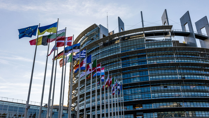 Девятый пакет санкций против России вызвал шокирующий раскол в ЕС