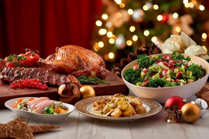 Новогодний стол 2023. Новогоднее меню - рецепты салатов и закусок в год Кролика. Салаты на Новый год 2023. Как накрыть новогодний стол?