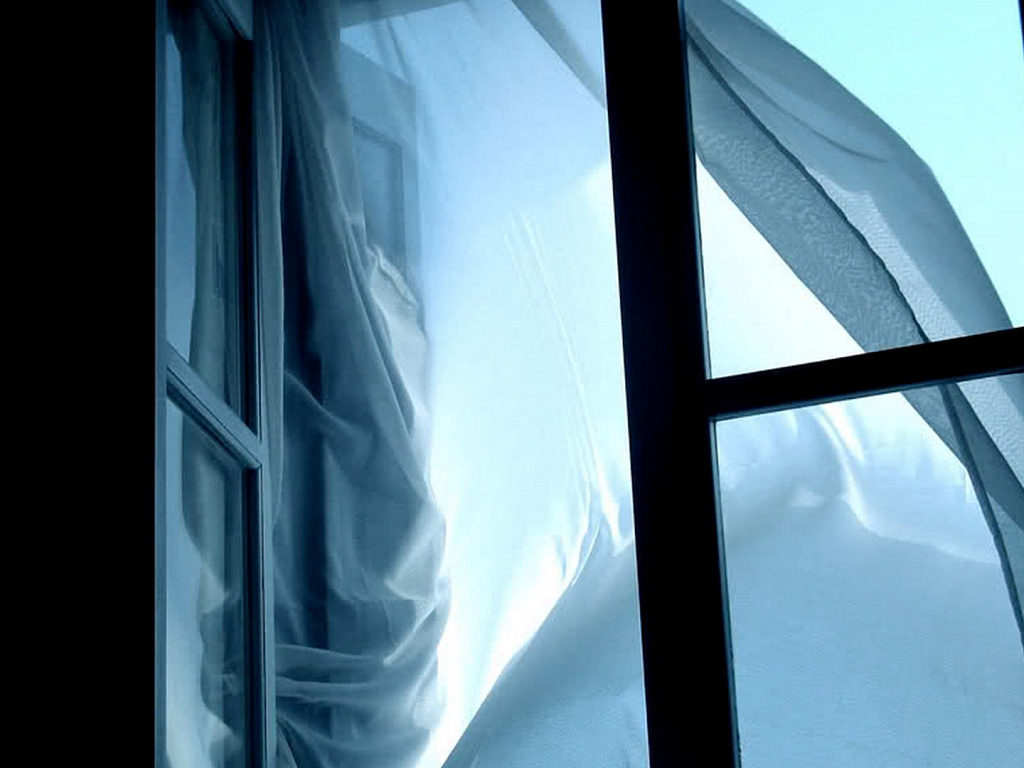 Самолёты гибнут под дождём