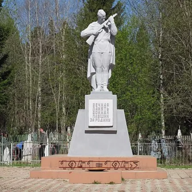 "И так сойдет": с каждым годом образ советского солдата претерпевает изменения. Скульпторы-ваятели "штурмуют культурные крепости"