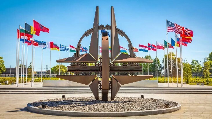 НАТО жалуется на нехватку вооружений