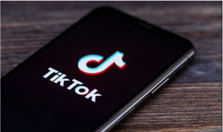 TikTok сообщит вам, почему он показывает определенные видео