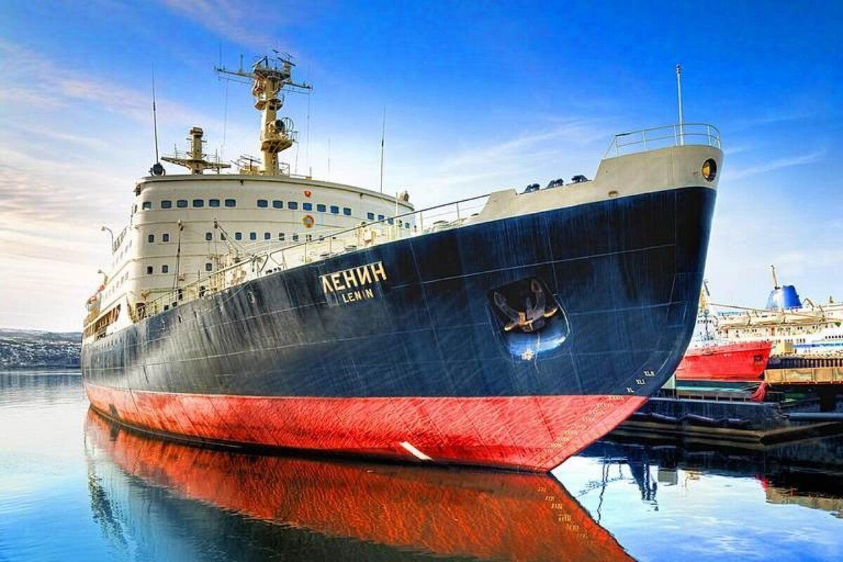 К столетию советского государства. СССР в Книге рекордов Гиннесса