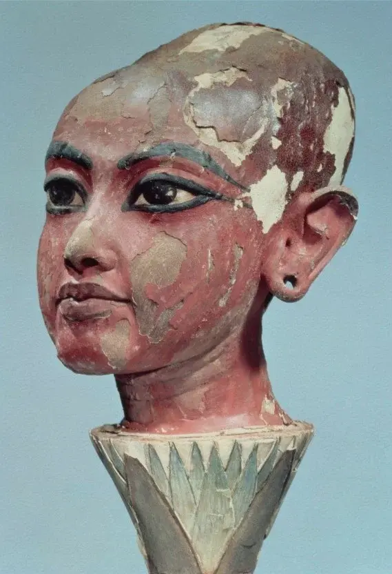 Пять жертв династических браков: кровосмешение в королевских семьях и его последствия!