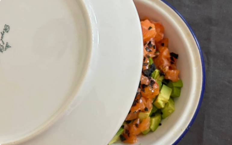 Тартар из лосося с авокадо: пошаговый рецепт с фотографиями