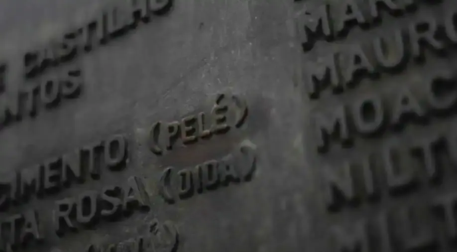 Легенда футбола и не только. Жизнь Пеле запечатленная на снимках