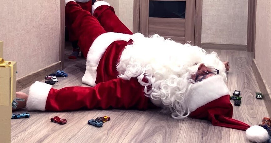 Новогодняя история. Посвящается всем выжившим после праздников.