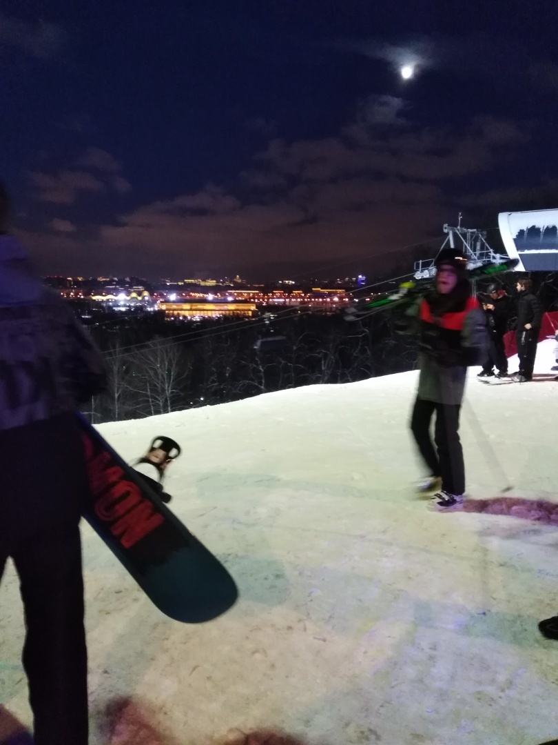 Москва! Воробьевы Горы! Вечер 5 января 2023 года!